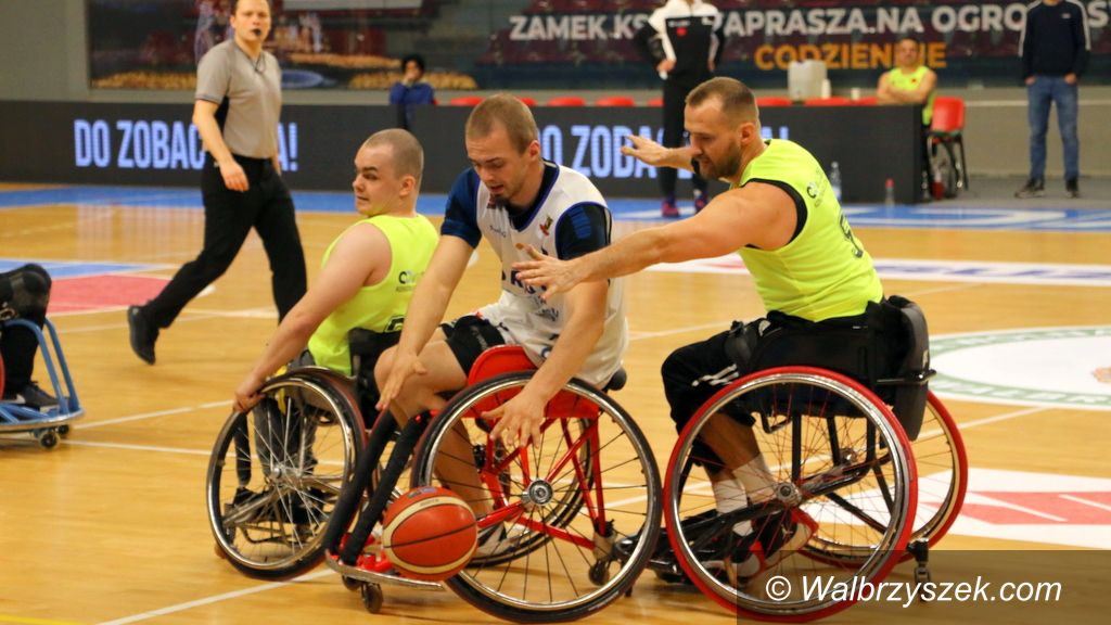 Wałbrzych: Wrocław lepszy w koszykówce na wózkach
