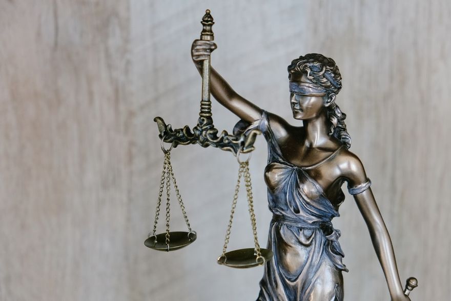 Wałbrzych/Kraj: Wyrok zaoczny w sprawie o rozwód – kiedy sąd może wydać?