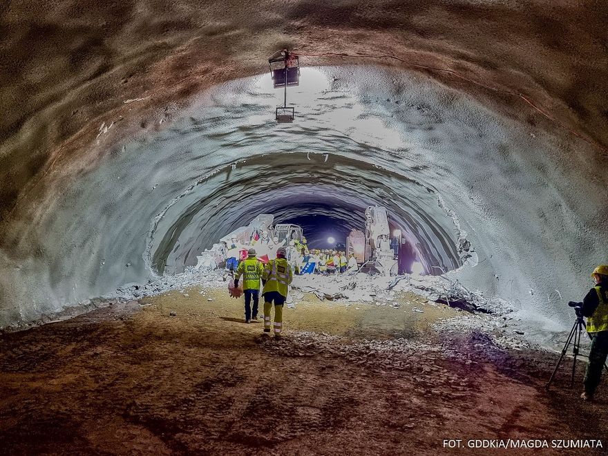 REGION: Najdłuższy tunel już wydrążony