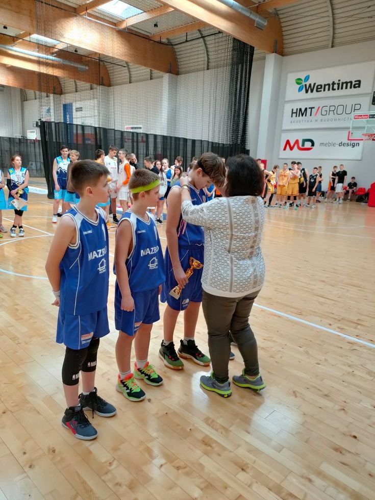 Wałbrzych/REGION: Koszykarze z „Piętnastki” z sukcesami