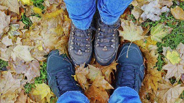 Wałbrzych/Kraj: Ciepłe obuwie dla chłopca na jesień
