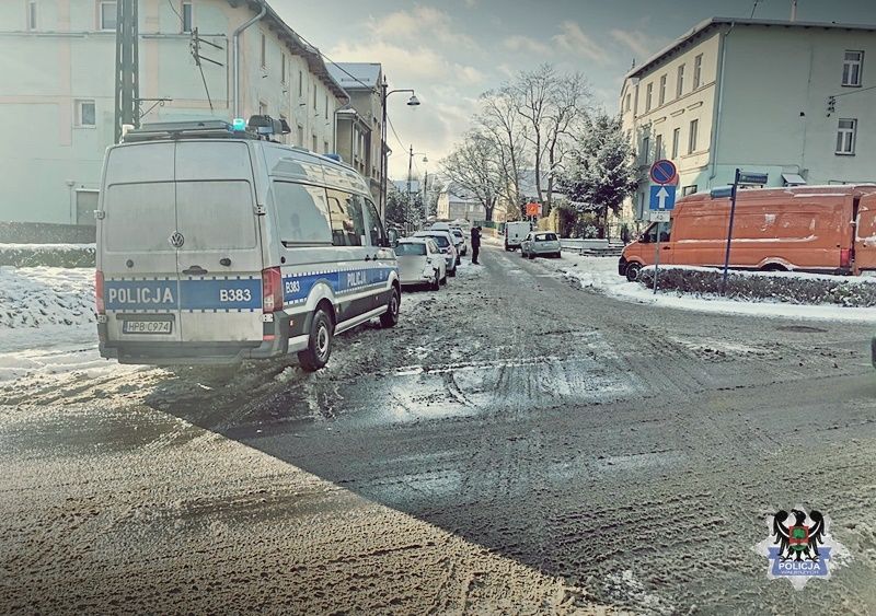 REGION, Szczawno-Zdrój: Trzy pojazdy uszkodzone