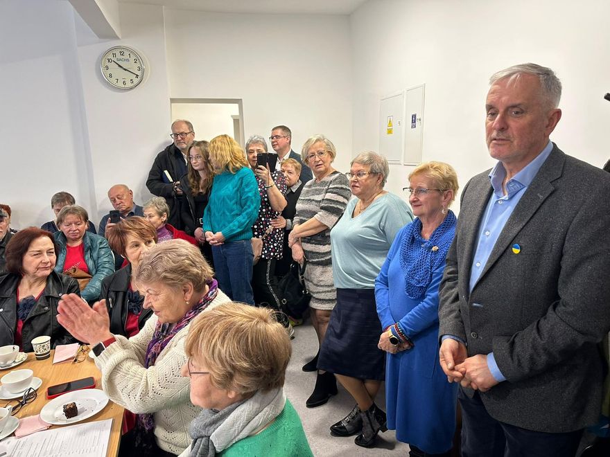 Wałbrzych: Odnowiona siedziba emerytów