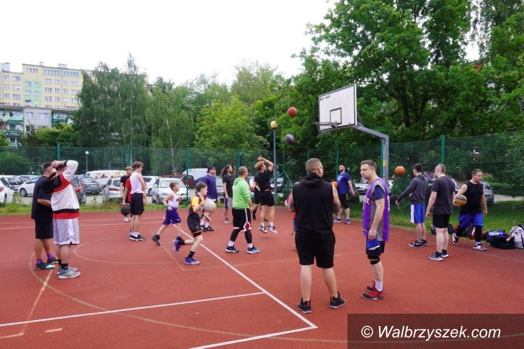 Wałbrzych: Turniej Koszykówki Ulicznej