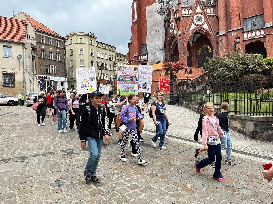 Wałbrzych: Parada dla Schroniska