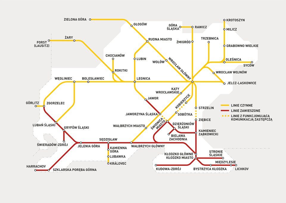 REGION: Trwają prace przywracające ruch pociągów