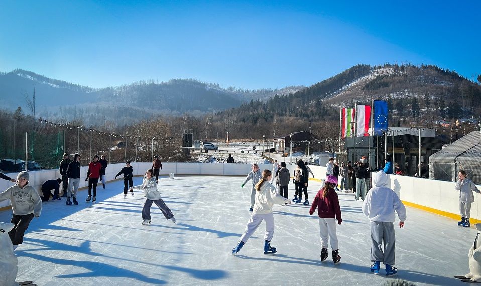 REGION, Jedlina-Zdrój: Lodowisko w Jedlinie–Zdroju otwarte jeszcze do 2 marca