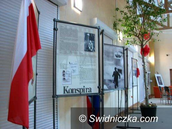 Region - Żarów: Wystawa z okazji jubileuszu Solidarności Polsko–Czesko–Słowackiej