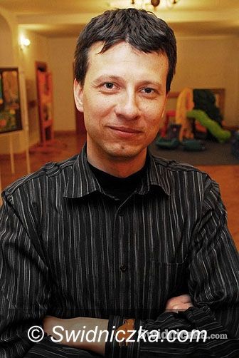 Warszawa: Marek Michalak apeluje o podawanie dzieciom refundowanego leku