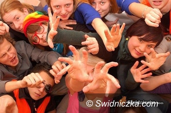 Świdnica: Młodzieżowy Dom Kultury zaprasza na sierpniowe półkolonie   