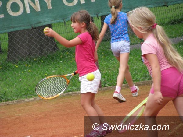 Świdnica: Szkółka tenisowa zakończona