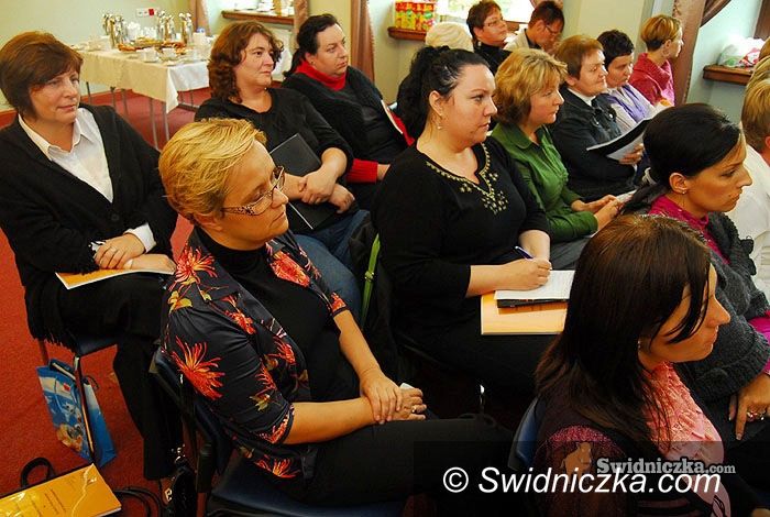 Świdnica: Pracownicy opieki społecznej wyszkolili się z przepisów
