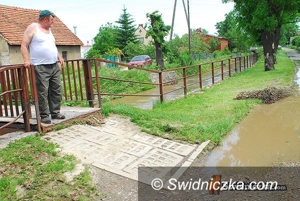 Świdnica: Powiat dostanie pieniądze na jedną dziesiątą zniszczonych przez powódź dróg