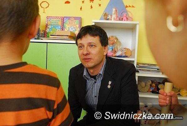 powiat świdnicki: Sędzia Anna Maria Wesołowska i Marek Michalak o prawach młodych ludzi