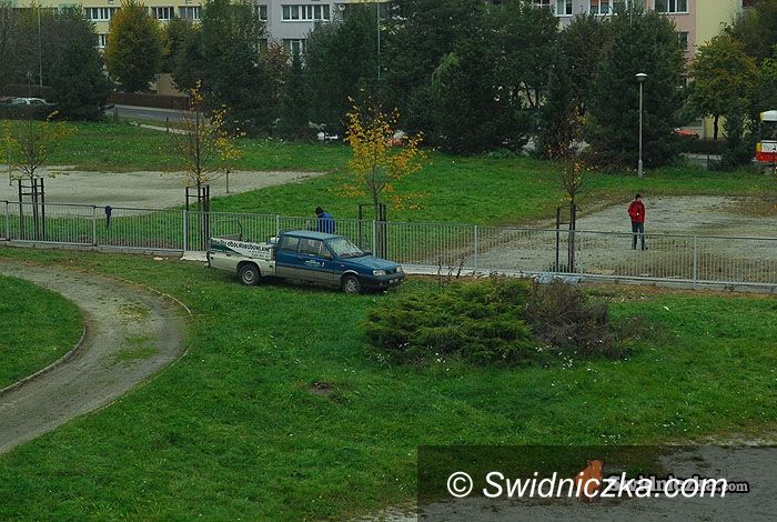 Świdnica: Rusza budowa sporego parkingu na Osiedlu Młodych