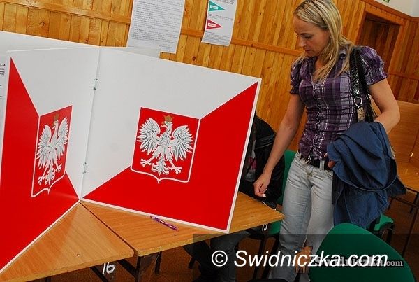 powiat świdnicki: Głosujemy już dziś – od godz. 8.00 lokale wyborcze zapraszają