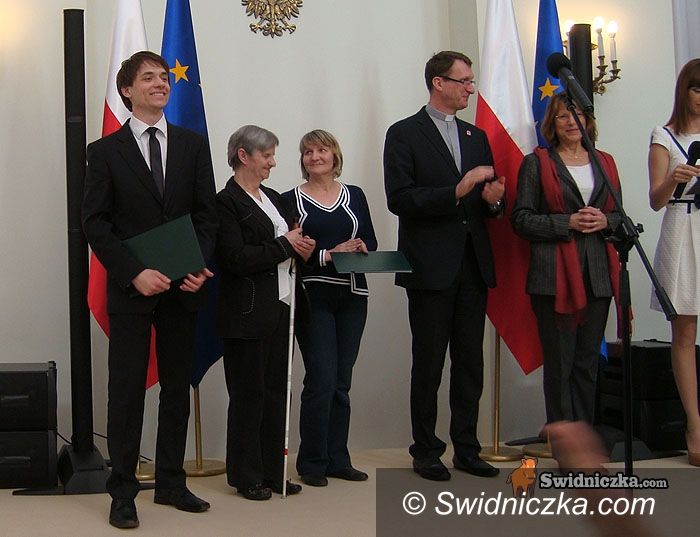 Świdnica: Świdniczanin nagrodzony przez Prezydenta RP – za pomoc innym