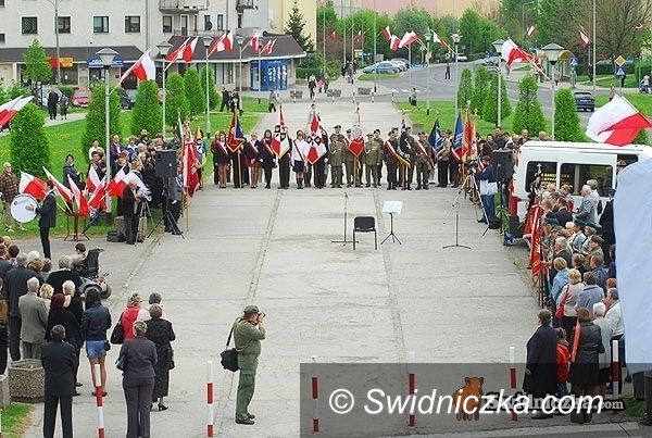 Świdnica: Święto Narodowe Trzeciego Maja – tańce, zabawa i modlitwa