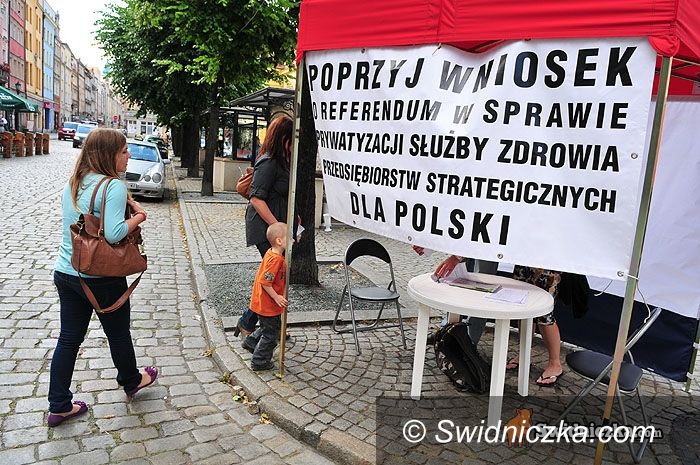 Świdnica: Przeciw prywatyzacji na świdnickim Rynku – PiS zbiera podpisy