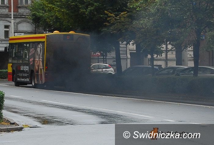 Świdnica: Okiem Swidniczki –  po Świdnicy dymiącym autobusem