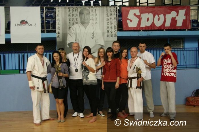 Sosnowiec: Świdniccy karatecy znów z medalami!