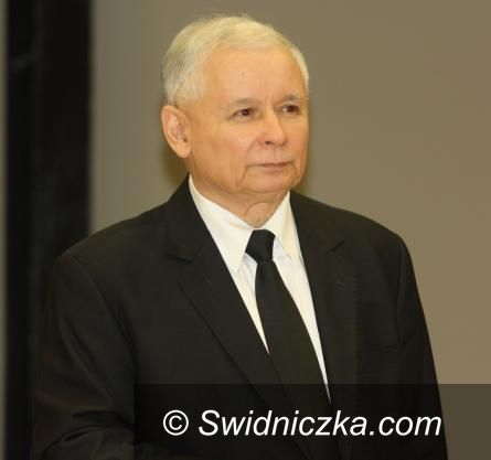 Wałbrzych: Setki osób na spotkaniu z Jarosławem Kaczyńskim