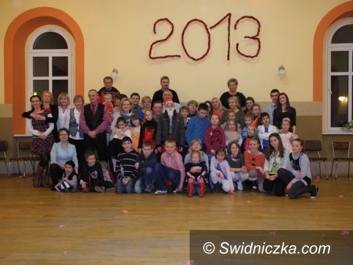 Mokrzeszów: Bal karnawałowy dla dzieci z rodzin zastępczych