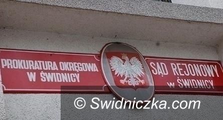 Wałbrzych: Prokuratura podaje szczegóły dotyczące zarzutów wobec byłego prezydenta Wałbrzycha