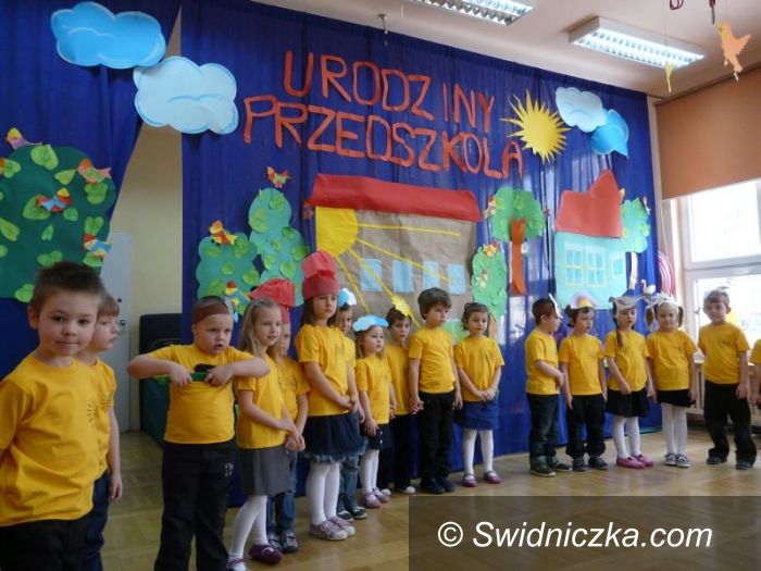 Świdnica: Powitanie wiosny i urodziny przedszkola w „Słoneczku”