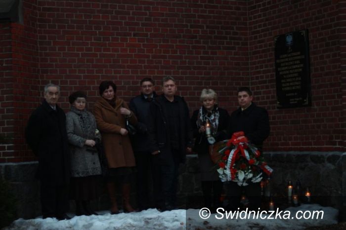 Świdnica: Świdnicki PiS uczcił pamięć ofiar katastrofy smoleńskiej