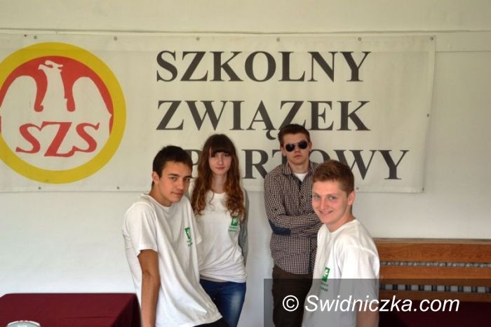Solina: Szachiści II LO w Świdnicy dwunastą drużyną w kraju