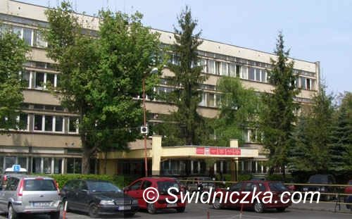 powiat świdnicki: Wakacyjne remonty w powiatowych placówkach oświatowych