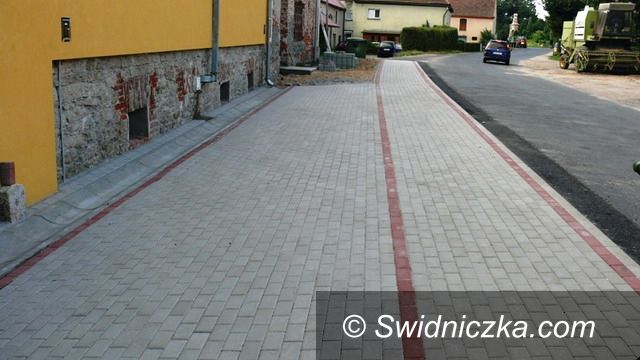 Gmina Strzegom: Remonty chodników przy drogach powiatowych