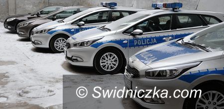 Świdnica: Nowe samochody trafiły już do Komendy Powiatowej Policji w Świdnicy