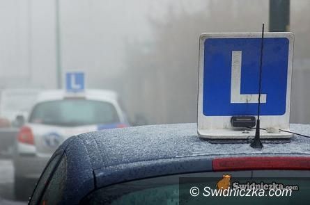 Świdnica: Egzamin na prawo jazdy po długiej przerwie znów w Świdnicy