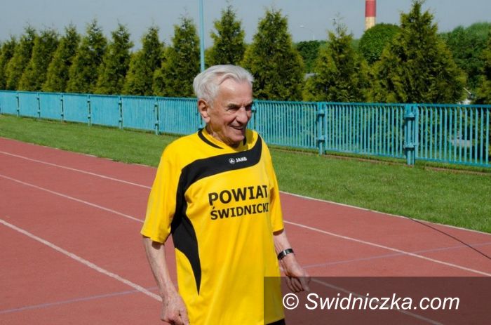 Toruń: Kolejny rekord pana Stanisława, 104–latka ze Świdnicy
