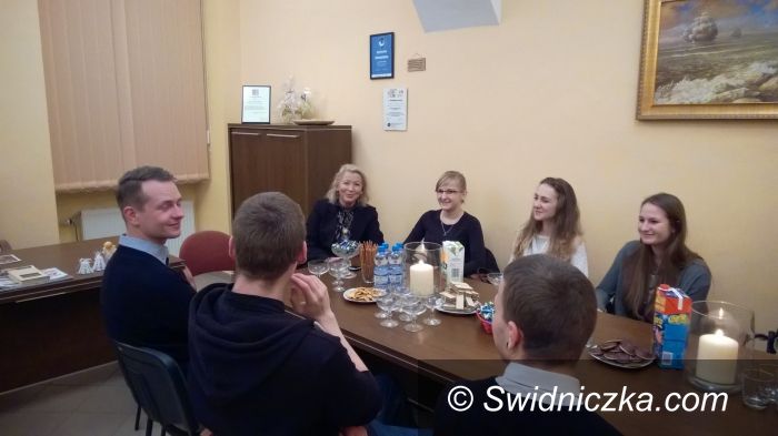 Świdnica: Spotkanie posłanki Teresy Świło ze świdnicką młodzieżą