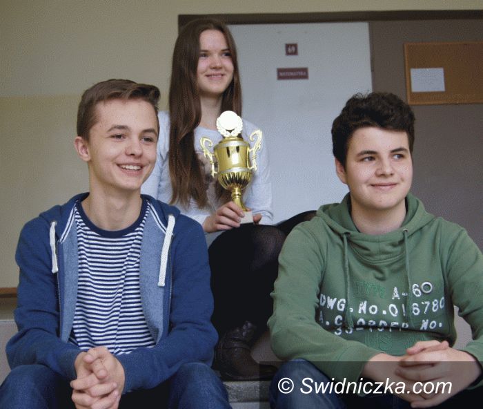 Świdnica: Laureaci z Gimnazjum nr 1 w Międzypowiatowym Konkursie  Matematycznym „Master Mind”