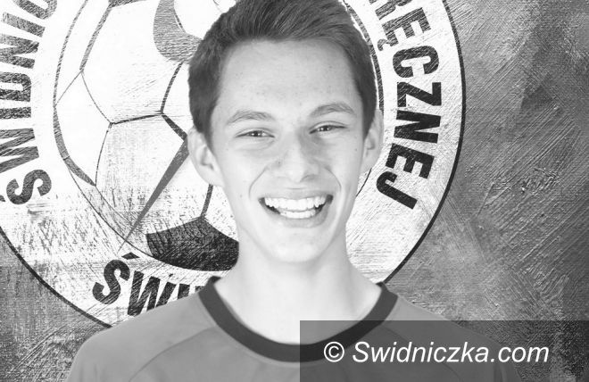 Kielce: Zmarł 15–letni zawodnik Świdnickiego Klubu Piłki Ręcznej