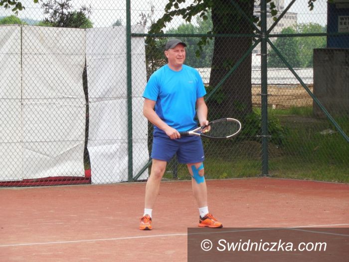 Strzegom: Ruszyła weekendowa liga tenisa ziemnego