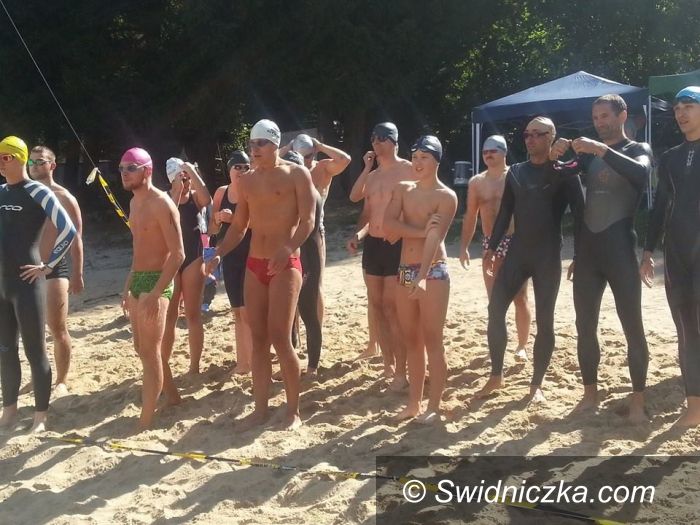 Świebodzice: Zawodnicy Rekina startowali w Wałbrzych Open Water