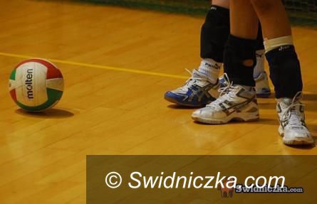 Świdnica: II liga siatkówki kobiet: Wygrana i minimalna porażka