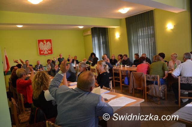 Marcinowice: Są fundusze na remont kładki na rzece w Szczepanowie