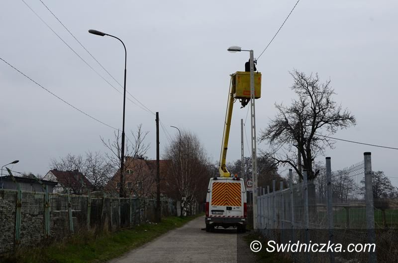 Żarów: Nowe oświetlenie na ulicach w Żarowie i Łażanach