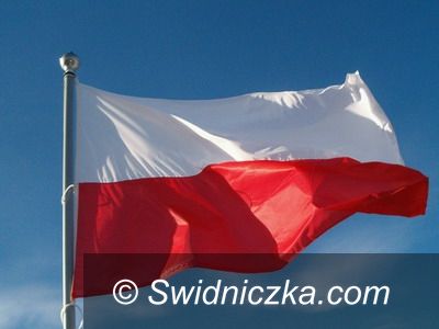 Świdnica/Region: 1000 flag wykonają mieskańcy Gminy Świdnica