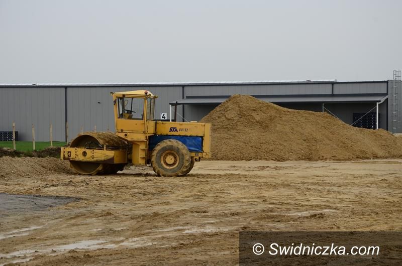 Żarów: Ruszyła budowa nowych zakładów na żarowskiej podstrefie ekonomicznej