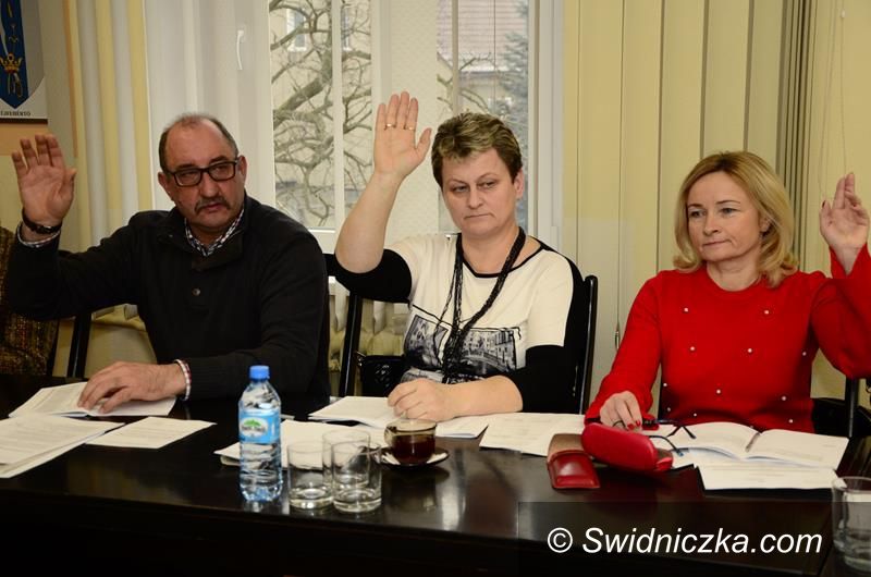 Żarów: Przyjęto nową sieć szkół w gminie Żarów