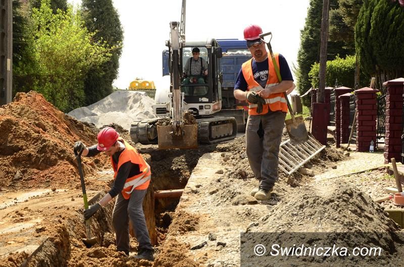 Łażany: Ruszyła budowa kanalizacji w Łażanach