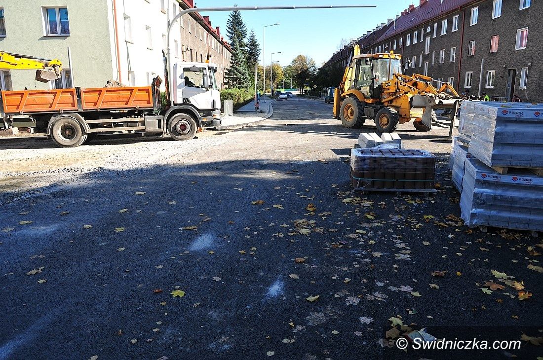 Świdnica: Kończy się przebudowa skrzyżowania ulic Wodnej i Mieszka