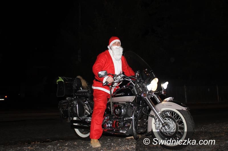 Przyłęgów: Święty Mikołaj przyjechał na ... motorze